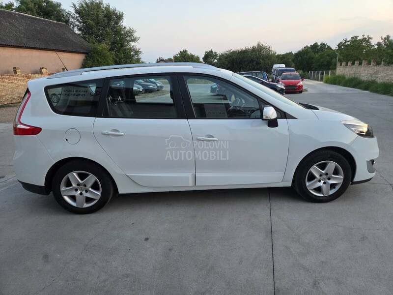 Renault Grand Scenic 1.2TCe  ACTIVE