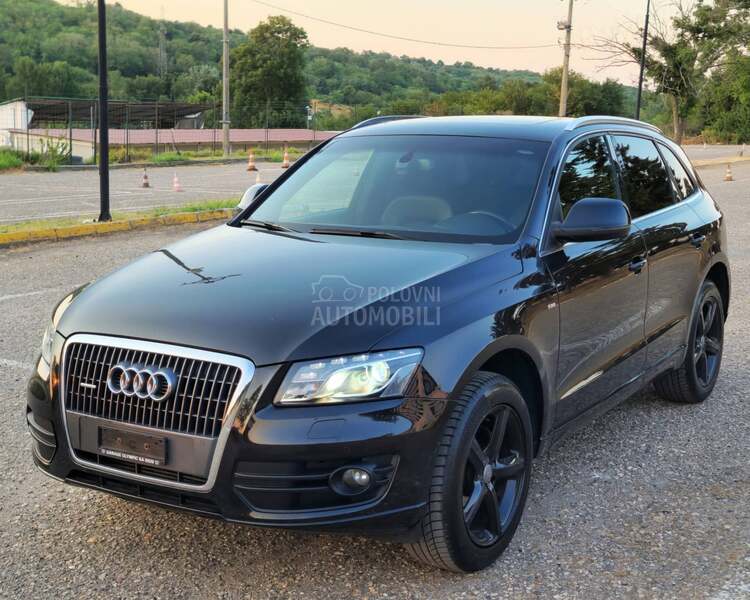 Audi Q5 2.0 tdi s-line.CH