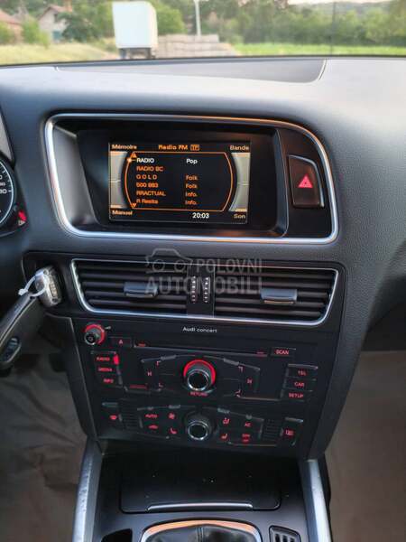 Audi Q5 2.0 tdi s-line.CH