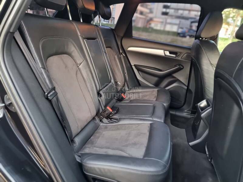 Audi Q5 2.0 tdi s-line.CH