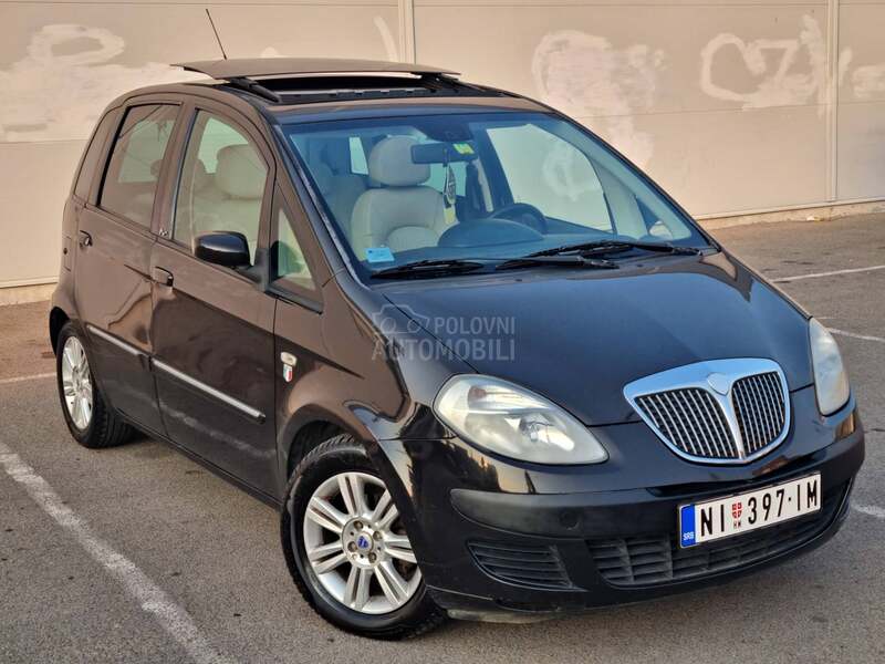Lancia Musa 1.4b BESPREKORAN