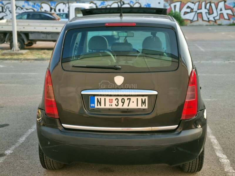 Lancia Musa 1.4b BESPREKORAN