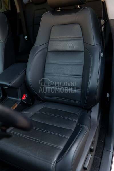 Honda CR-V 2.0/CVT/hybrid/pano