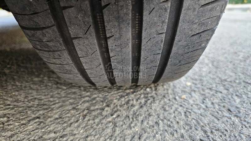 Volkswagen Passat B7 2.0 TDI bluemotion