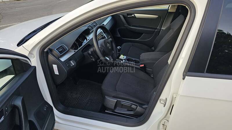 Volkswagen Passat B7 2.0 TDI bluemotion
