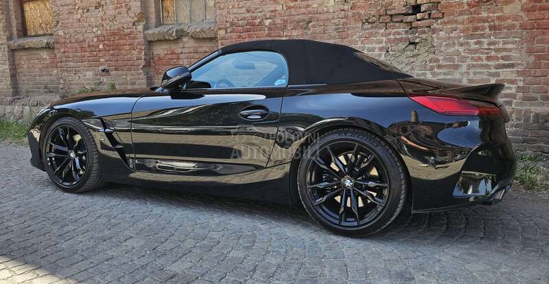 BMW Z4 M40i