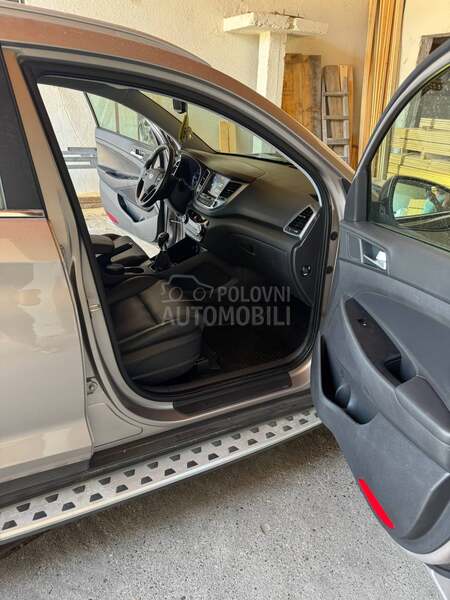 Hyundai Tucson 1.7 CRDI IMPRESSION