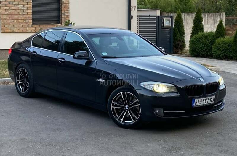BMW 520 AUTOM. / LED