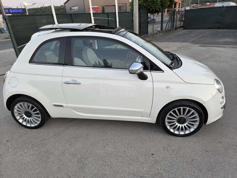 Fiat 500 PANO,AUTO