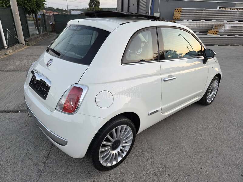 Fiat 500 PANO,AUTO
