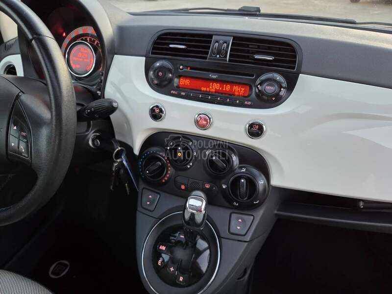 Fiat 500 PANO,AUTO