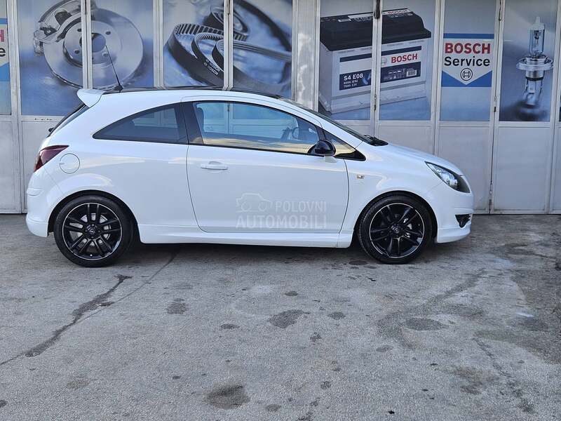 Opel Corsa D EDITION CH KREDlT