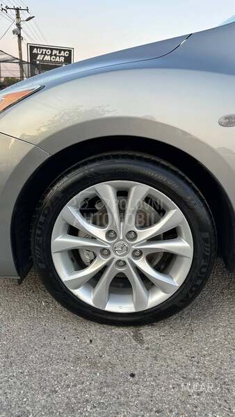 Mazda 3 N O V A