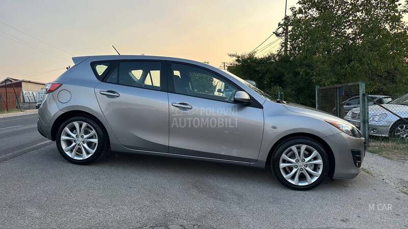 Mazda 3 N O V A