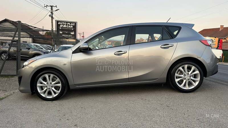 Mazda 3 N O V A
