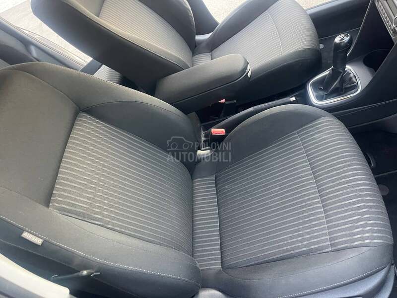 Volkswagen Polo 1,2i climatronic