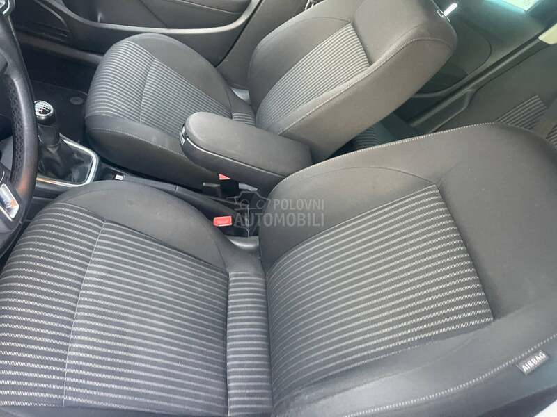Volkswagen Polo 1,2i climatronic