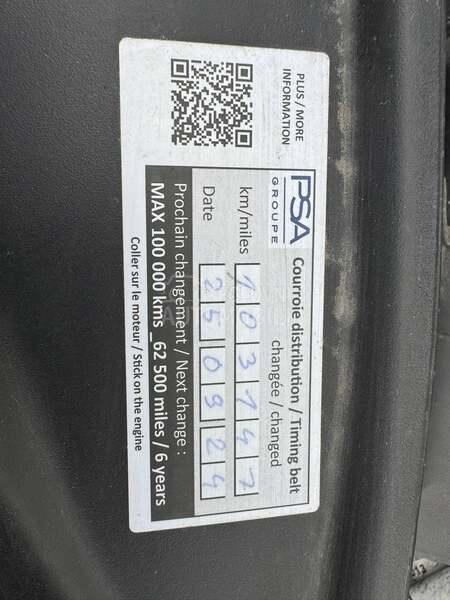 Peugeot 2008 1,2 i