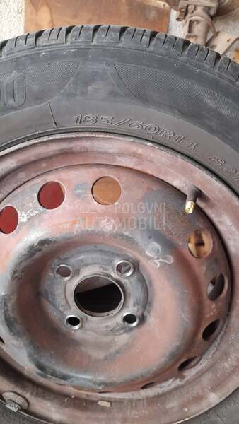 Roadstone 185/60 R14 Sve sezone