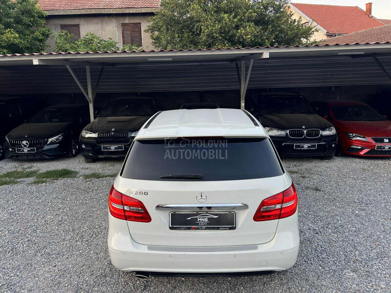 Mercedes Benz B 200 Luxury/Aut7G/Led/ACC