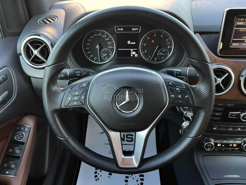 Mercedes Benz B 200 Luxury/Aut7G/Led/ACC