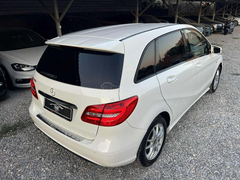 Mercedes Benz B 200 Luxury/Aut7G/Led/ACC