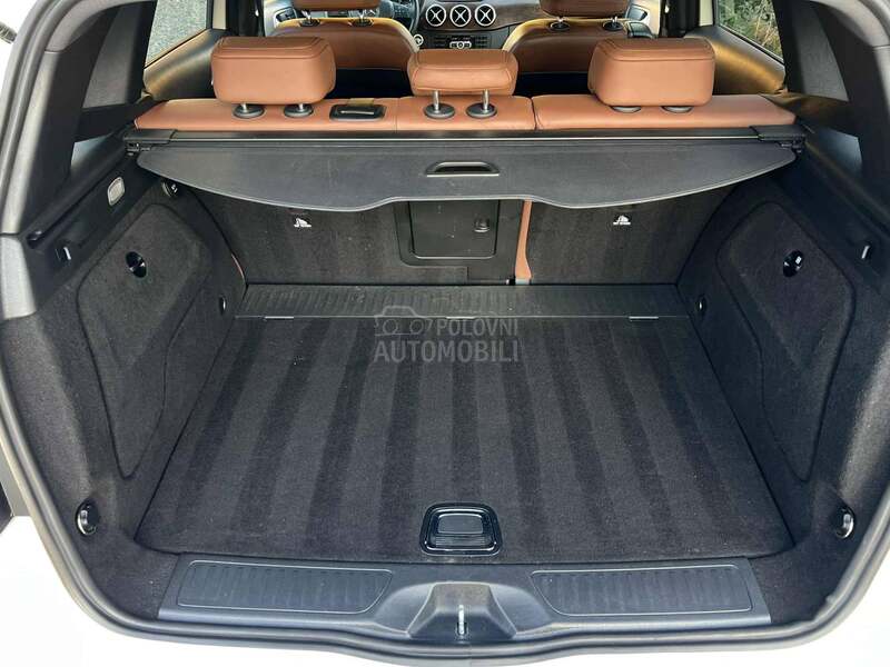Mercedes Benz B 200 Luxury/Aut7G/Led/ACC