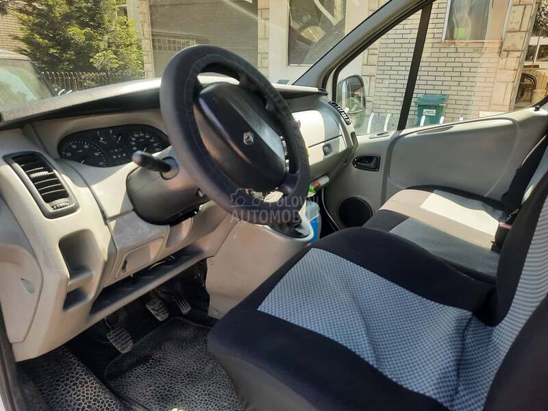 Renault Trafic 