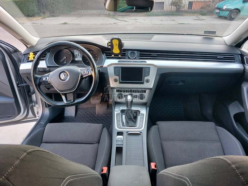 Volkswagen Passat B8 2.0 DSG Matrix