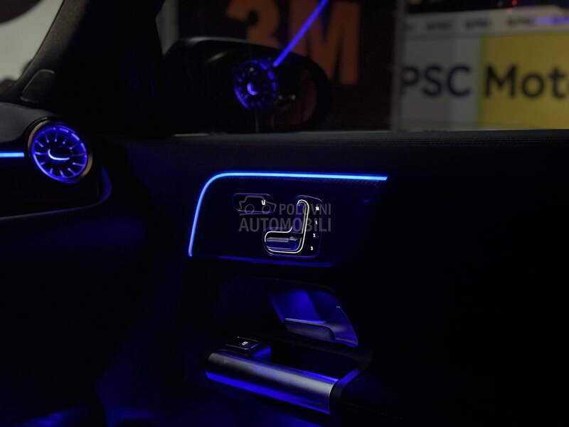 Mercedes Benz GLA 200 D/AMG/PANO/MULTIBEAM