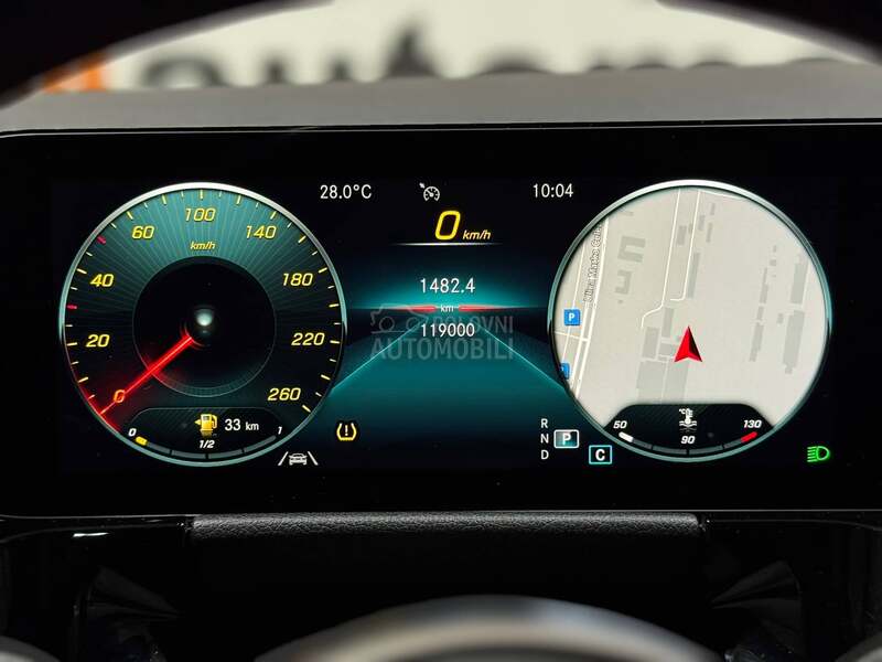 Mercedes Benz GLA 200 D/AMG/PANO/MULTIBEAM