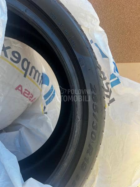 Pirelli 255/35 R19 Letnja