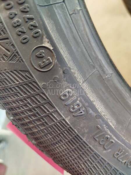 Continental 225/45 R17 Zimska