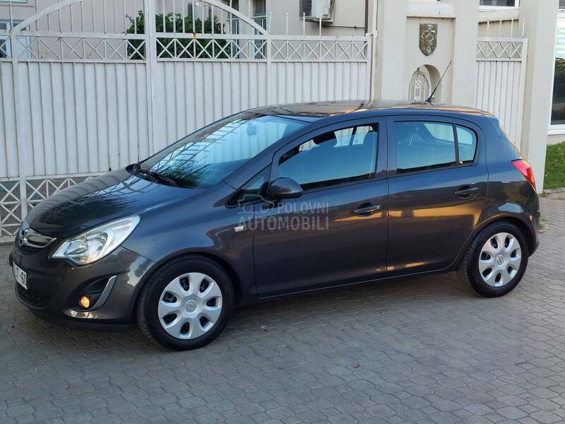 Opel Corsa D 1.3CDTI Cosmo S/S