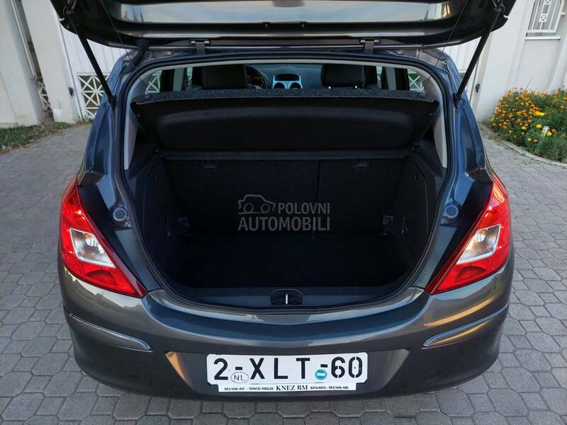 Opel Corsa D 1.3CDTI Cosmo S/S
