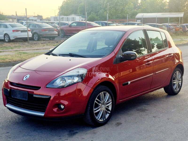 Renault Clio 1.2b SPECIAL EDITION