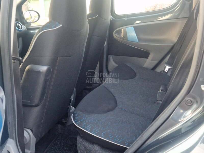 Peugeot 107 1.0b