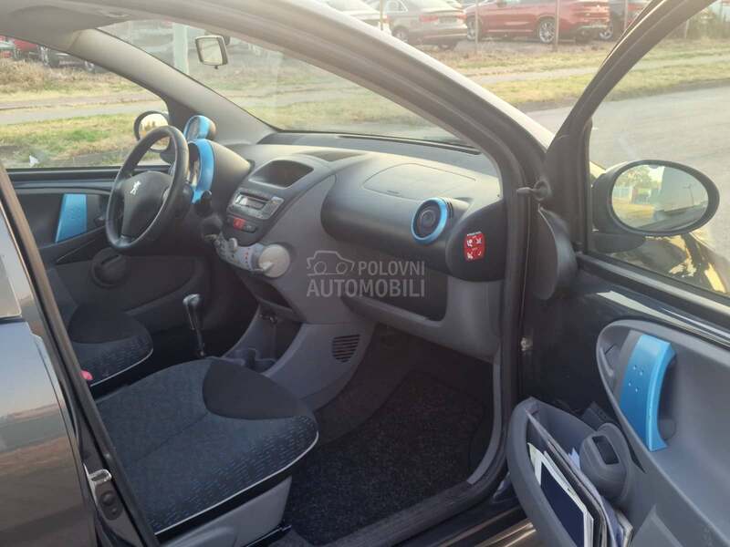 Peugeot 107 1.0b