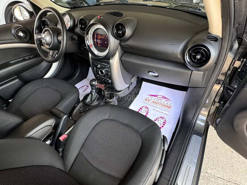 MINI Countryman 2.0d NAV/XENON