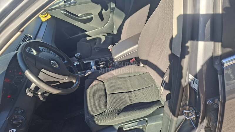 Volkswagen Passat B6 