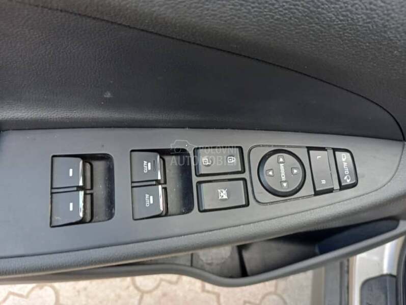 Hyundai Tucson 1.6 GDI PREMIUM
