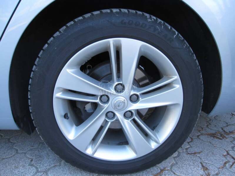 Opel Insignia ECOTEC BUSINESS
