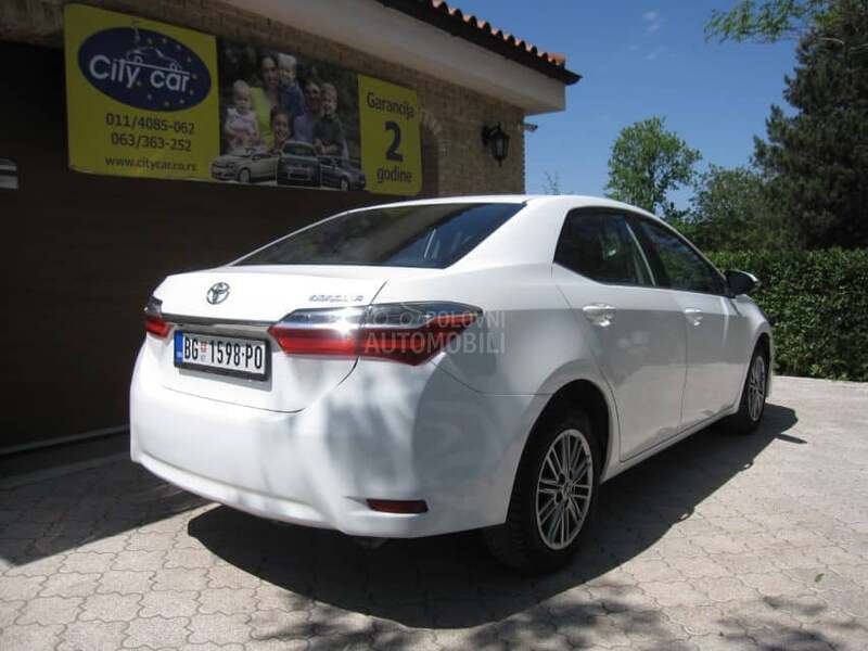 Toyota Corolla 1.6 VALVEMATIC STYLE