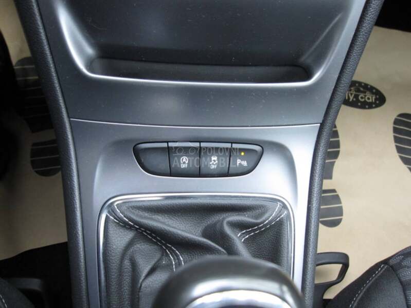 Opel Astra K 1.6 CDTI BUSINESS