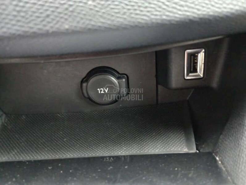 Peugeot 308 1.5 HDI STYLE