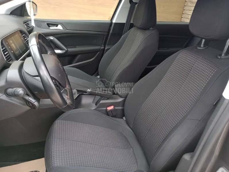Peugeot 308 1.5 HDI STYLE