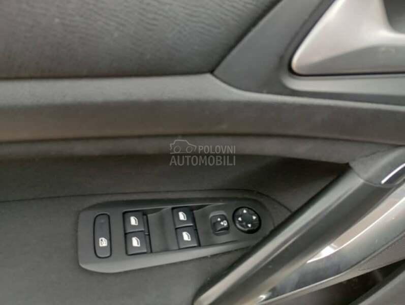 Peugeot 308 1.5 HDI STYLE