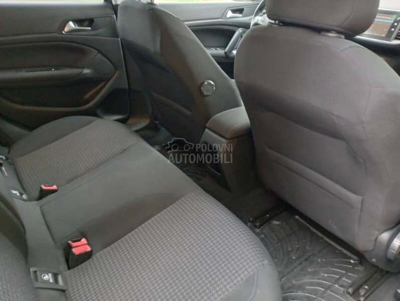 Peugeot 308 1.5 HDI STYLE