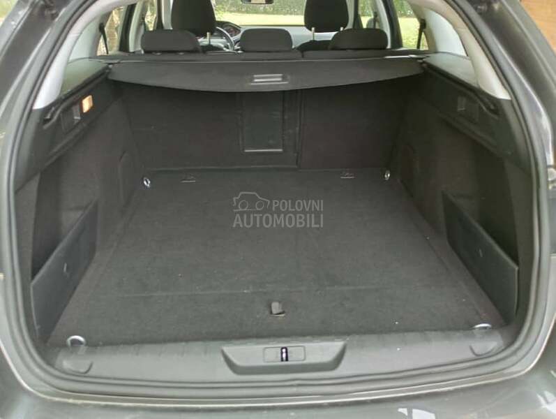 Peugeot 308 1.5 BHDI BUSINESS