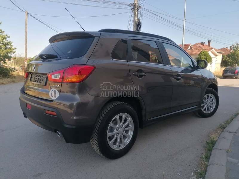 Mitsubishi ASX 1.8did 4x4 INVITE CH